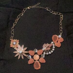 Elegant Floral Statement Necklace in Gold and Pink